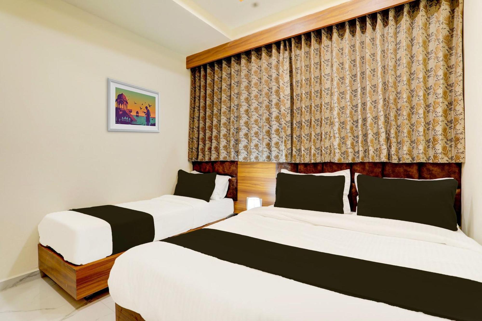 Hotel O Sun Light Amhedabad Dış mekan fotoğraf